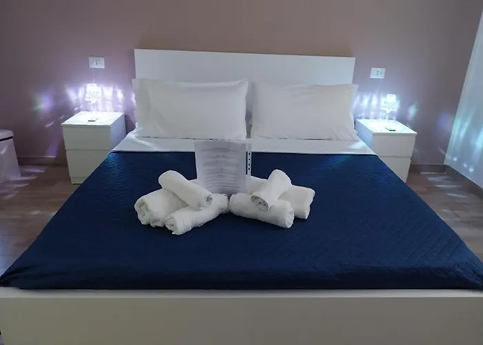 Alojamento de Acomodação e Pequeno-almoço Civico 137 4*